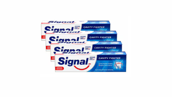 Signal Fluoride Cavity Fighter Toothpaste 75ml Pack of 4